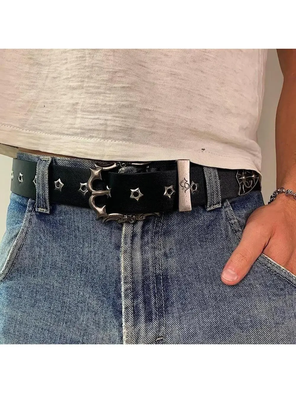 Grunge style gothic spike silver belt buckle. Punk gothic y2k style. 39 inches